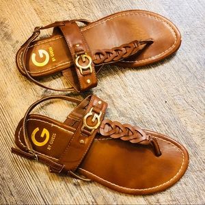 New Guess cute Braided leather & gold 9M sandals
